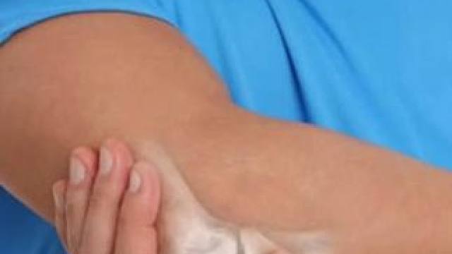 常见肘部疼痛原因与康复策略 #运动康复 #网球肘 #肘部疼痛 #肘关节康复训练 #运动损伤