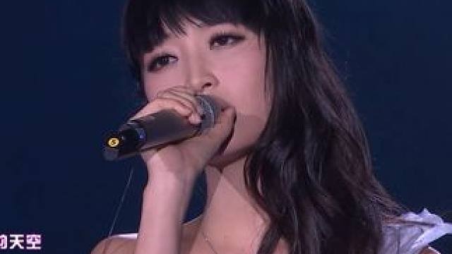 经典永不过时   #天空 #翻唱天空   #王菲天空 #歌手2025