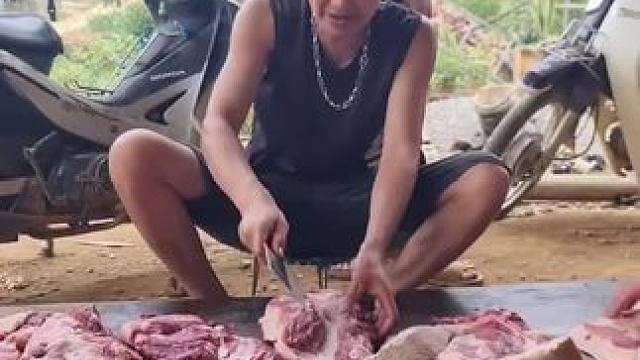 越南土猪肉 #户外美食 #海岛生活 #越南生活
