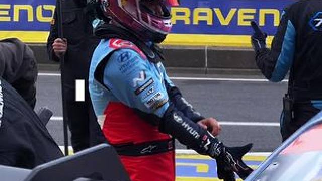 沉浸式体验赛车手的24小时跨时区比赛
太喜欢这种感觉了#赛车手张臻东 #纽博格林24小时耐力赛#鹰牌