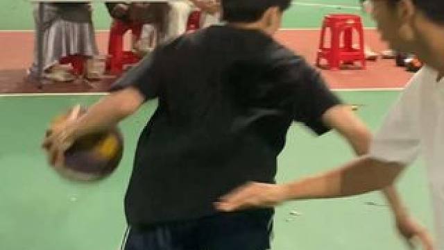 控制情绪，就可以掌控比赛！
#篮球 #王者擂台篮球#守擂