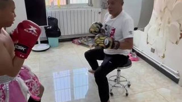 #是时候展现真正的技术了 #爸爸带娃 #精彩片段#记录生活#现场实拍