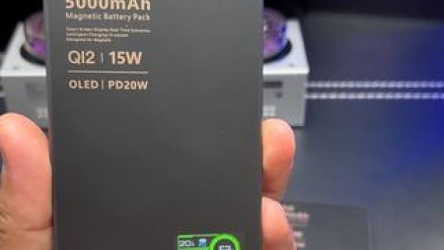 喜欢玩磁吸的朋友不妨错过2025新款！外接电池，苹果华为手机，无线充，超薄金属，耳机手表充电，可以上