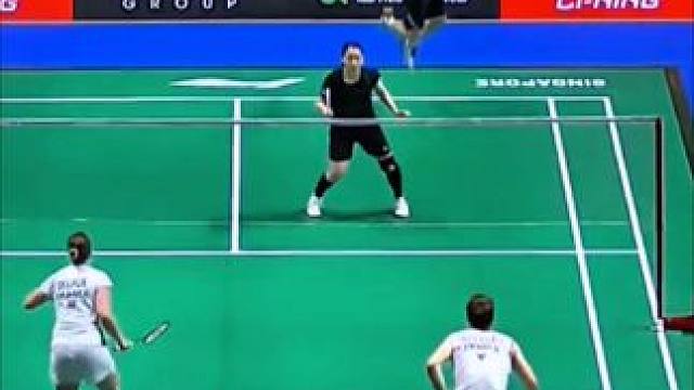 渡边勇大/松友美佐纪 VS 吉凯尔/德尔吕
新加坡羽毛球公开赛三十二分之一
#羽毛球#混双 #羽毛球