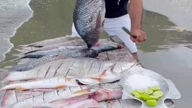 东南亚特色美食 #我的乡村生活 #我的日常生活 #原创视频 #祝大家年年有鱼 #年年有大鱼