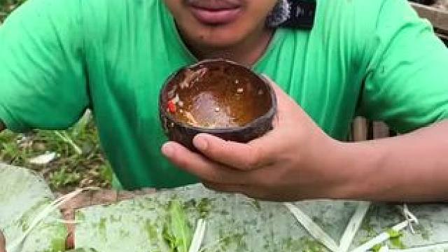 东南亚野菜哥 #我的乡村生活 #农村美食记录生活 #我的日常生活 #原创视频 #农村户外美食