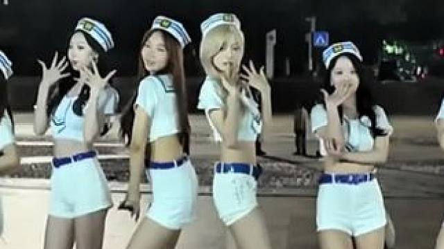 妈妈们…#tara #完全疯了 #socrazy#路演 #kpop