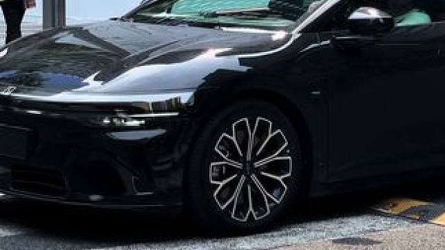 极氪007gt：小米su7啥时候也能出一个这么好看的gt车型呢？#dou是好车 #极氪007gt #