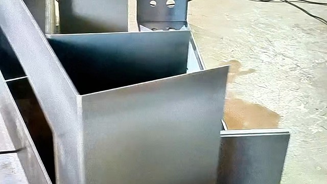 双面自动喷砂机