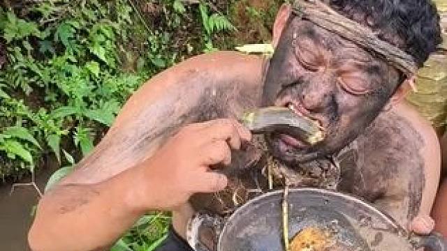 东南亚野菜哥 #我的乡村生活 #原创视频 #农村美食记录生活 #正能量