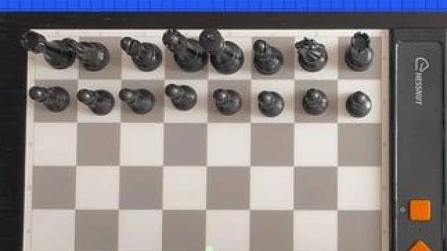 棋栗智能国际象棋人机对战！！！ 实操真人对战AI下棋，可以调整机器难度进行对战，适合个人在家训练，一