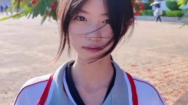 #青春校园 #女高#08#巨蟹 风吹散了心中的回忆 再次相见也却无从前那般的感觉