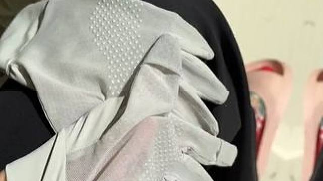夏季防晒冰丝凉感手套女防紫外线触屏防滑户外透气骑行手套电动车#防晒冰袖 #护手神器 #手套 #夏季新
