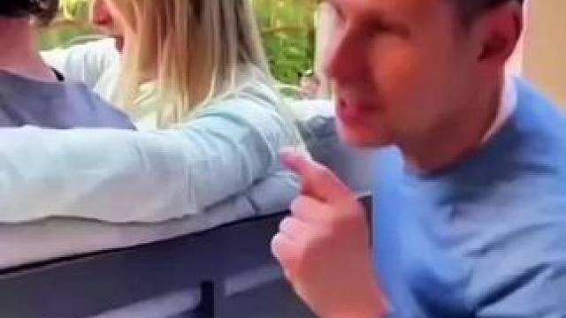 每天一笑烦恼忘掉~