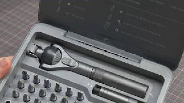 听说你也喜欢“拆家”～#杜克棘轮螺丝刀 #五金工具 #螺丝刀 #棘轮螺丝刀