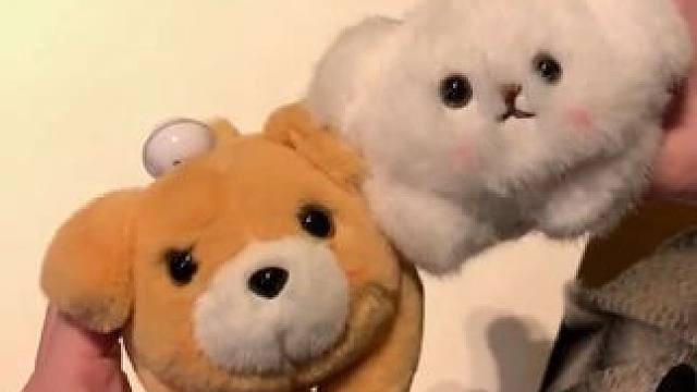 吱吱叫还会摇尾巴的小狗狗怎么会不喜欢呢～ #拉绳小狗 #钥匙扣挂件 #这也太萌太可爱了吧