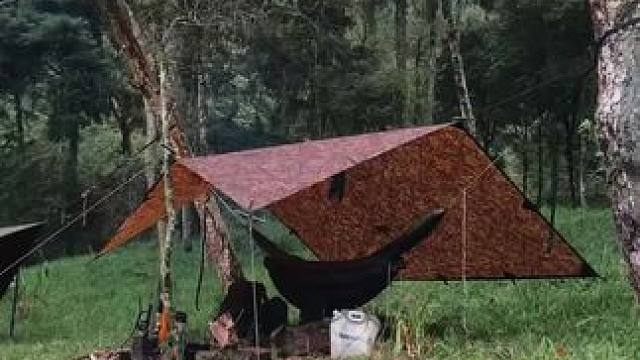 和好哥们露营，然后下起雨来 #露营报告 #雨中露营报告