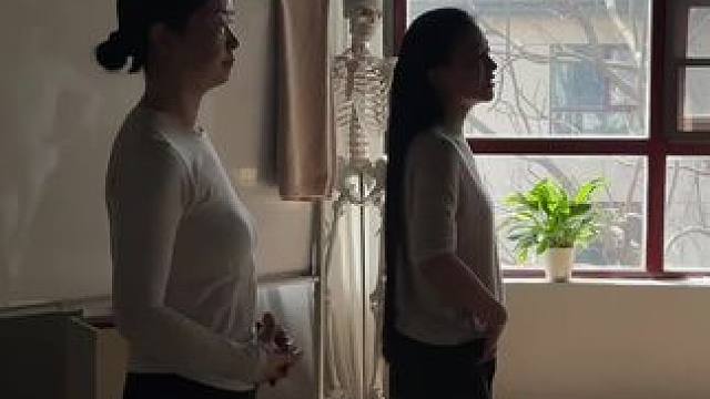 【瀞课堂】七月系统瑜伽修习即将开课，菩瀞与你一起蜕变。#每日瑜伽课堂 #课堂随拍 #零基础教学