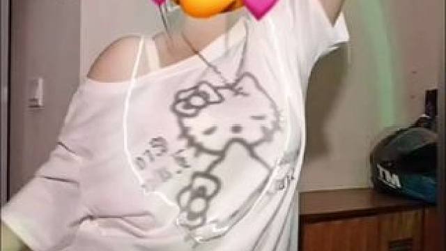 报告，今日没喝中药#休闲美式 #九万字 #辣妹 #九万字dj