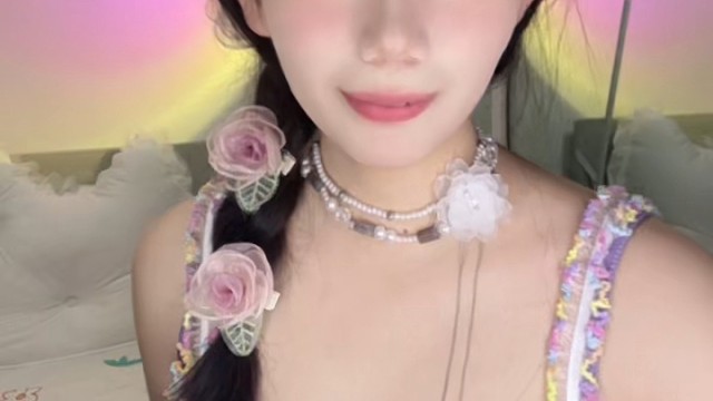 甜妹笨笨的，不康康吗！峡谷见！！