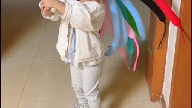 魔性歌声加魔性的发型#记录生活 #记录你的点点滴滴 #呆萌可爱 #萌宝 #小盆友的日常