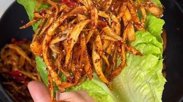 这样做的杏鲍菇，外焦里嫩，比羊肉串还要好吃#孜然杏鲍菇