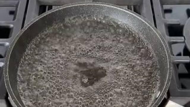 植物也是emo了~~ #玩个很新的东西