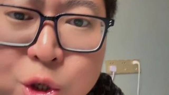 天塌了吧~焦虑显卡的看完了吗？害怕不? #热点 #显卡 #英雄联盟 #实话实话 #电脑