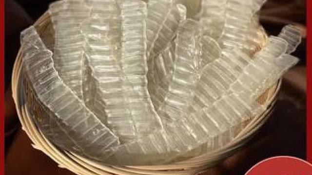 手工纯红薯粉皮#纯天然无添加 #红薯粉皮 #妈呀太香了 #红薯粉条 #好吃不贵经济实惠