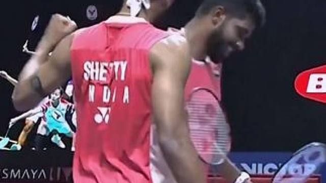 兰基雷迪/谢提 VS 卡尔南多/毛拉那
#印尼羽毛球公开赛  #男双 三十二分之一