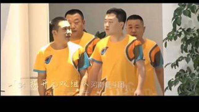 掘开曾经为何离开掘斗团，无双又为何被踢出局，S3王者归来荣获冠军，泪洒现场确为了对手，S5扬帆起航一