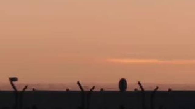 “静下来，聆听内燃机的轰鸣声”#勒芒 #耐力赛 #内燃机的魅力 #赛车