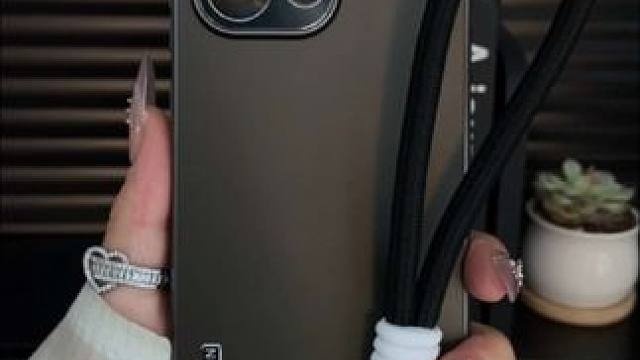 一加13T手绳款手机壳，亚克力背板不沾指纹，金属镜头圈保护 #一加13T手机壳#一加13手机壳#一加