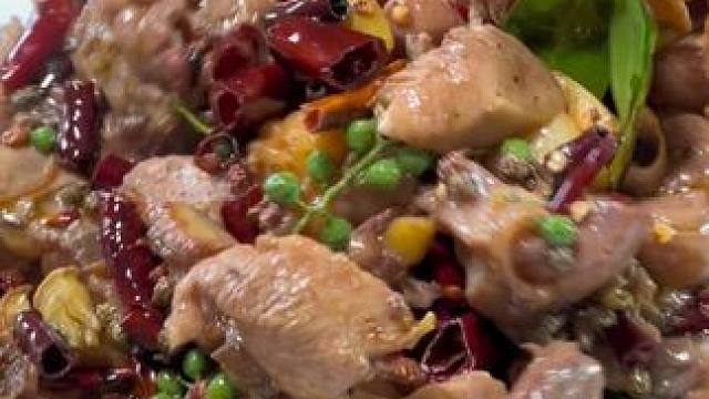 萍水塘生态农庄，大份118，小份68！赶紧来啦！#我的乡村生活 #又是一年麦收季 #美食推荐 #草甸