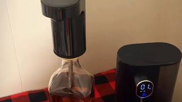 喝酒也是需要仪式感的~ #玩个很新的东西  #生活仪式感