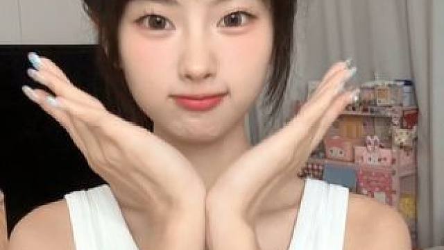 最适合我的手势舞出现啦 毕竟我家住在翻斗花园#手势舞 #大耳朵图图