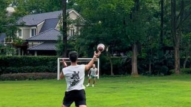  想文案比训练还累#四分卫 #四分卫训练 #美式橄榄球