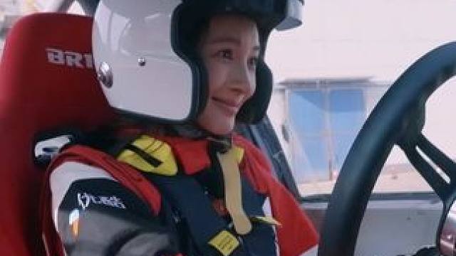 #金晨我们赛车大女主是这样的  舞者演员到赛车手，我们大女人就是这样的！#金晨练漂移和自己杠上了 #
