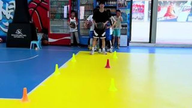 练好基本功，成就你的篮球梦想。