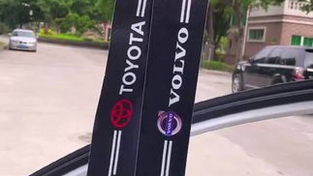 我勒个豆，这款碳纤维汽车门槛条太实用了吧， 防止车门槛刮花踩脏一定要用起来哦#汽车好物 #汽车门槛防