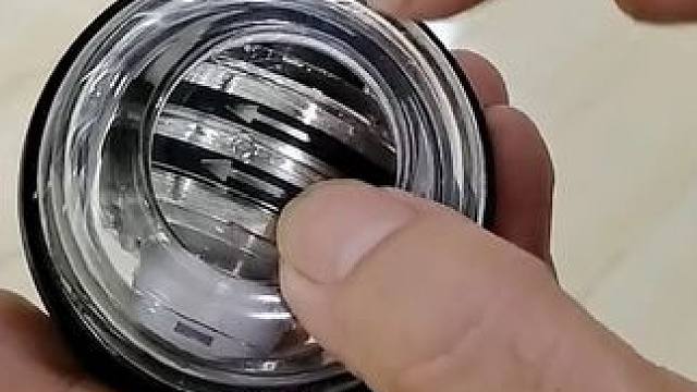 一颗球玩转全身肌肉！ #腕力球  #自律  #运动 #力量训练 #健身是生活的一部分