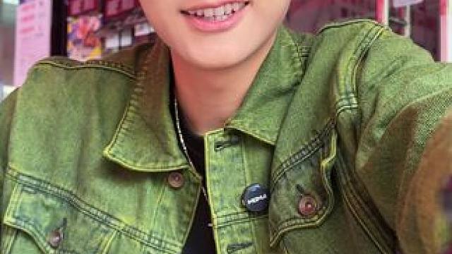 宝贝，你想不想吃我们广东4块一碟的窝篮肠粉？ #好好吃饭大赛 #童年白月光美食回来了#广东美食 #肠