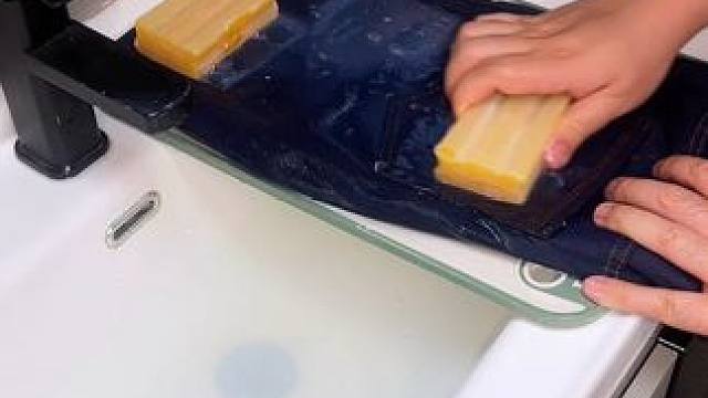 能站立的#肥皂起泡盒 ，起泡很丰富不打滑，可以把肥皂用的一点都不剩  #肥皂盒   #起泡盒  #沥