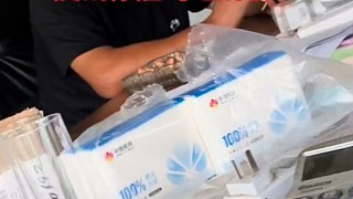 賴子：我有錢不就買勾機了么。
