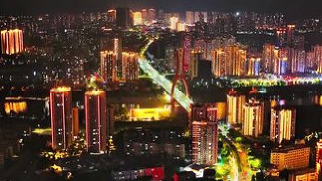 如今家乡的变化你知道多少#潼南 #华灯初上的小城夜晚 #潼南妹儿 #在他乡