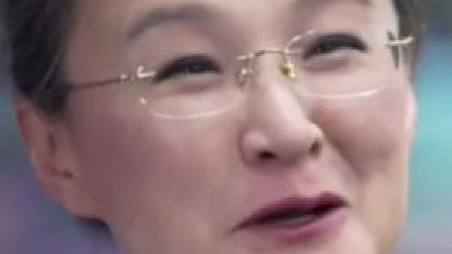 提到摔拍子，头哥不好意思的笑了！谁的青春不疯狂啊！#王楚钦#如梦别