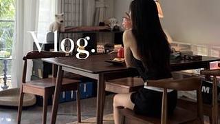 mini vlog 電競女選手一天吃點(diǎn)什么？ 飯量好小的一天 每天感覺也沒什么事情
打游戲 拆快遞 