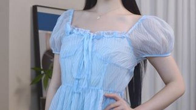 想去海边流浪~#海岛穿搭 #ootd我的穿搭日记 #海边穿搭 #裙子