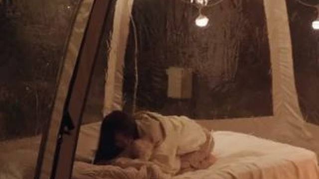 【无限露营】小姐姐海边露营 #露营⛺ #沉浸式体验