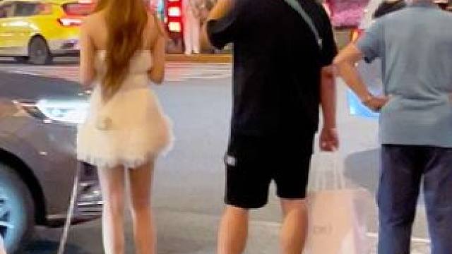 还的是上海滩啊随便逛一下，竟然偶遇上海刘四爷及18岁顶级名媛Ubb和他的理查德米勒大哥，直接把我激动